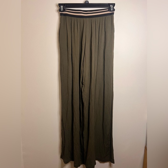 Anthropologie Dolan gauze pull on pants, green, size small. - Picture 4 of 8